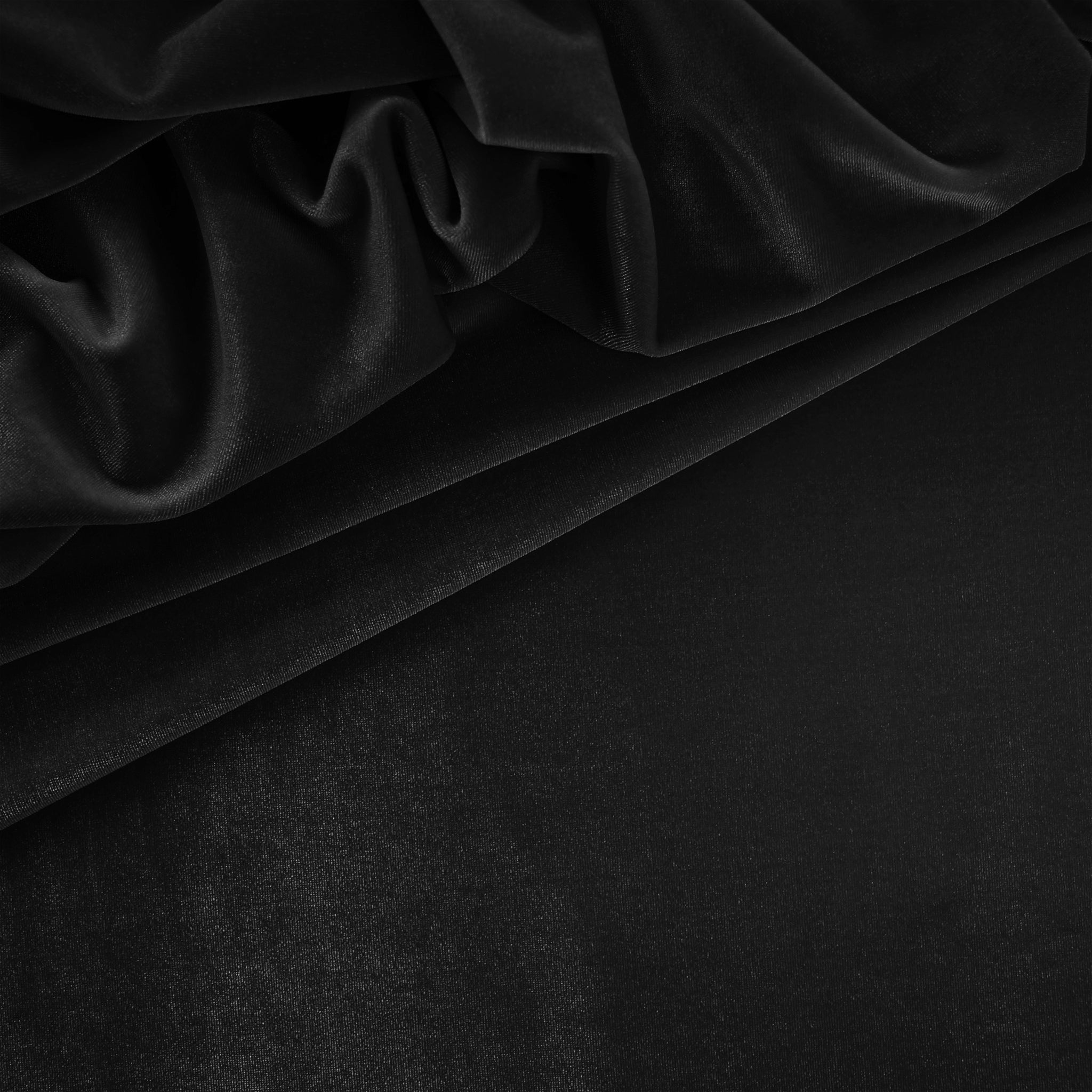 VELVET SOLID TUXEDO